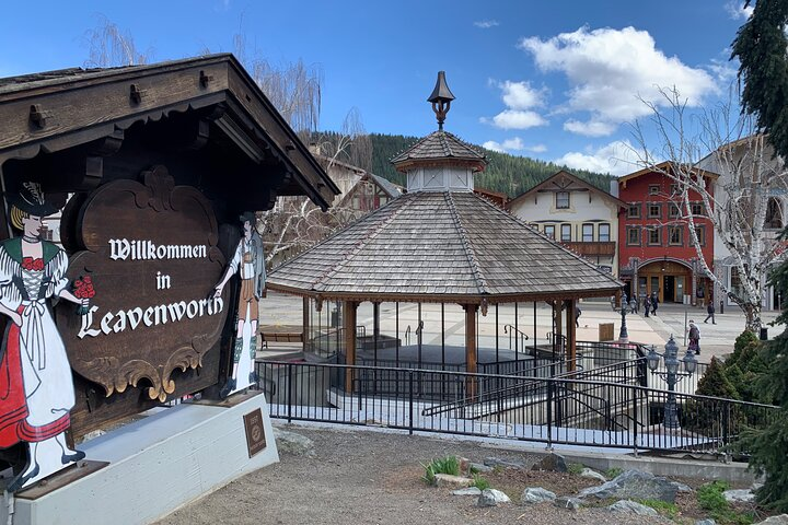 Visit Leavenworth on a guided Cascades and Snoqualmie Falls Tour - Photo 1 of 10